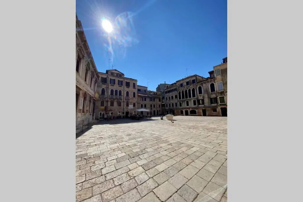 Ca' Silvestro Penthouse With Private Rooftop Apartment Venice Italy